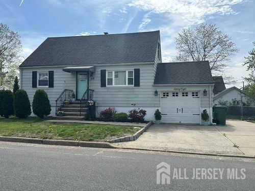 68 Suydam Ave, Edison, NJ, 08817-3445 | Card Image