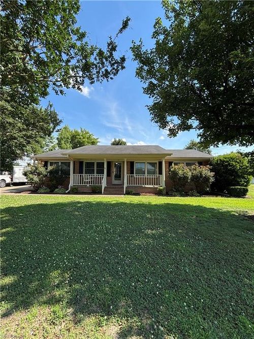 17 Randolph Drive, Windsor, VA, 23487 | Card Image