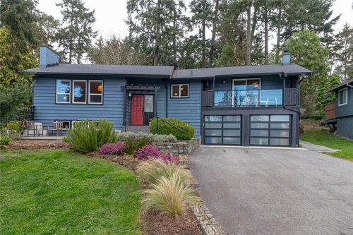10462 Allbay Rd, Sidney, BC, V8L2P3 | Card Image