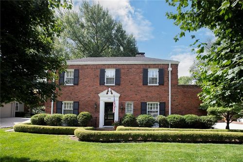 5335 Mission Woods Rd, Mission, KS, 66205-2009 | Card Image