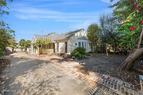 14937 Greenleaf St, Sherman Oaks, CA, 91403-4004 | Card Image