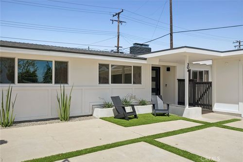 304 Hanover Dr, Costa Mesa, CA, 92626-6120 | Card Image