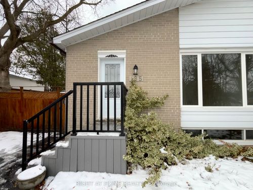 upper-195 Taylor Mills Dr N, Richmond Hill, ON, L4C2T5 | Card Image