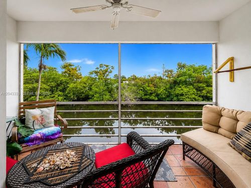 207-1400 Ne 57th Ct, Fort Lauderdale, FL, 33334-6143 | Card Image