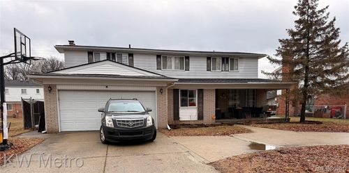 29450 Sharon Ln, Southfield, MI, 48076-5262 | Card Image