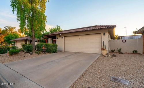 12222 S Paiute St, Phoenix, AZ, 85044-2122 | Card Image