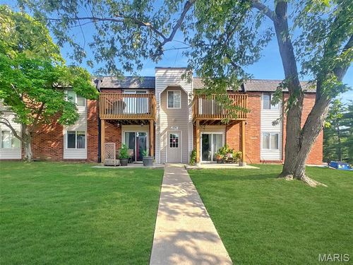 apt-c-5766 Westphalia Ln, Saint Louis, MO, 63129-4136 | Card Image