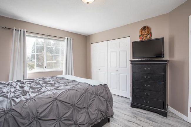 22702 Kendrick Place, House other with 5 bedrooms, 3 bathrooms and 5 parking in Maple Ridge BC | Image 33