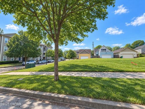 155 Union Ave, Jackson, TN, 38301-6036 | Card Image