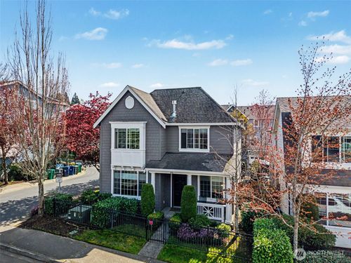 315 4th Ave S, Kirkland, WA, 98033-6612 | Card Image