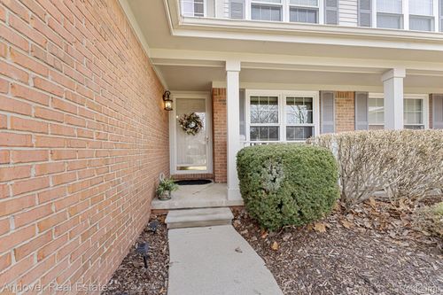 23714 N Park Dr, New Boston, MI, 48164-7814 | Card Image