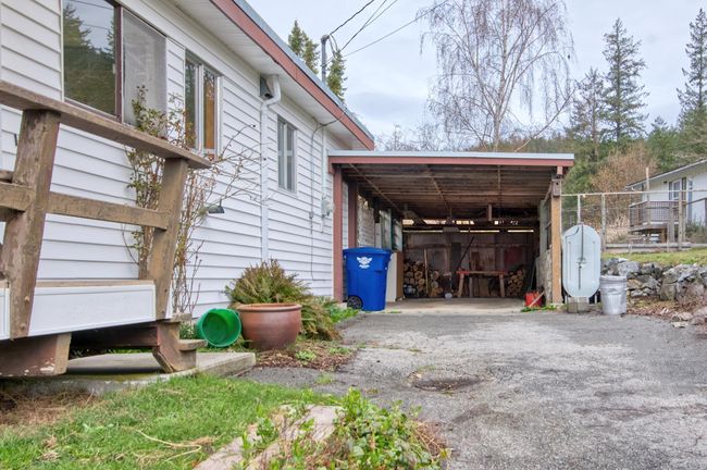 13185 Sexw'amin Street, House other with 2 bedrooms, 1 bathrooms and 4 parking in Sechelt BC | Image 4