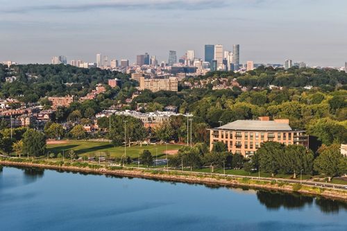 404-2400 Beacon, Boston, MA, 02467 | Card Image