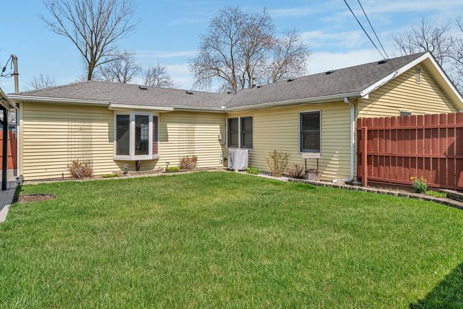 1713 Innercircle Dr, House other with 3 bedrooms, 1 bathrooms and 6 parking in Crest Hill IL | Image 29