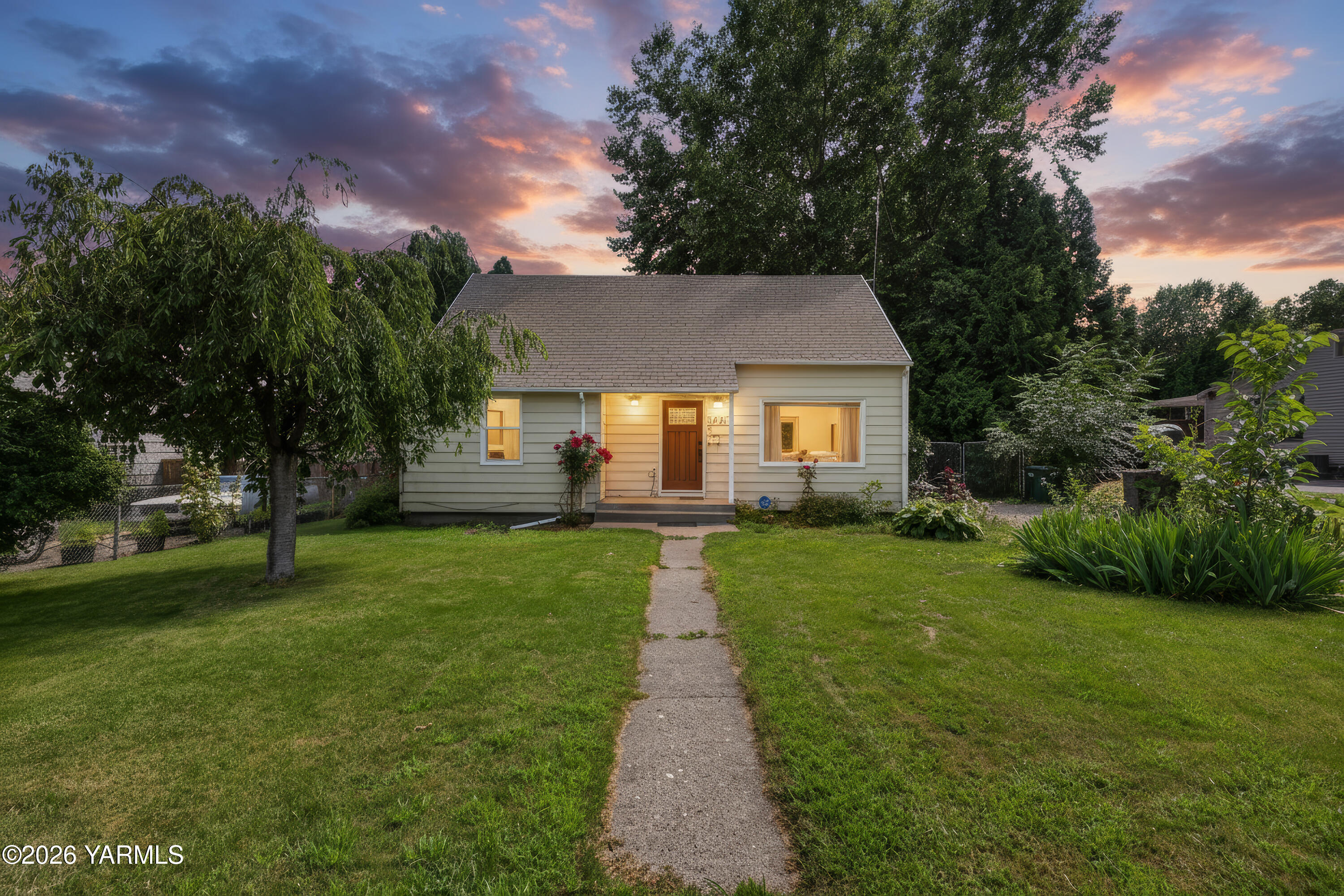 Residential in Grandview 4