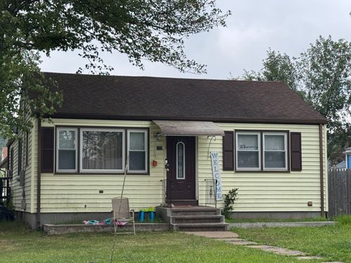 105 Albert Ave, Wethersfield, CT, 06109-1003 | Card Image