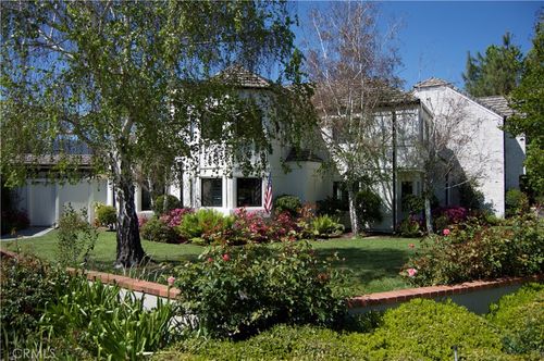 28834 Countryside Dr, Agoura Hills, CA, 91301-2747 | Card Image