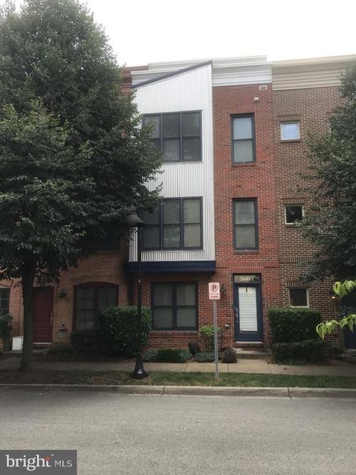 5603 Lustine St, HYATTSVILLE, MD, 20781-1648 | Card Image