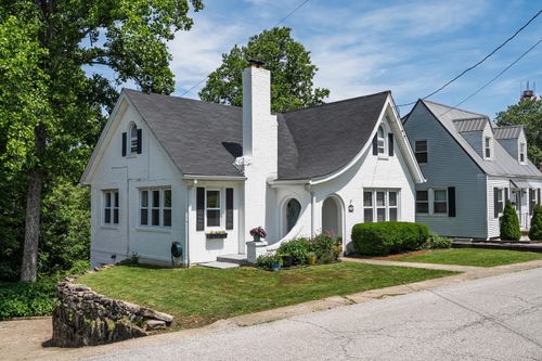 118 Cynthiana St, Williamstown, KY, 41097-1229 | Card Image