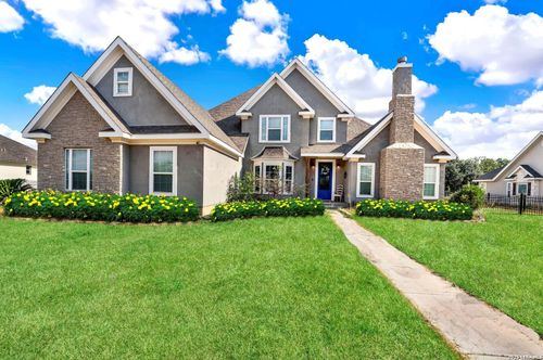1191 County Road 4516, Castroville, TX, 78009-5558 | Card Image