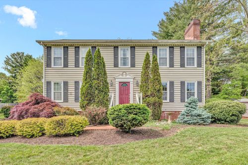 302 Ivy Ln, Daleville, VA, 24083-3579 | Card Image