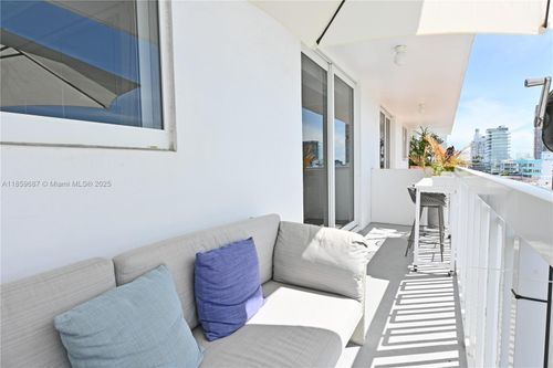 apt-1003-401 Ocean Dr, Miami Beach, FL, 33139-6633 | Card Image