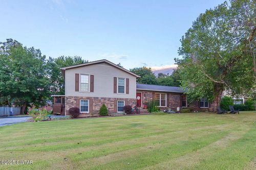 29 Leigh Ln, Jackson, TN, 38305-2020 | Card Image