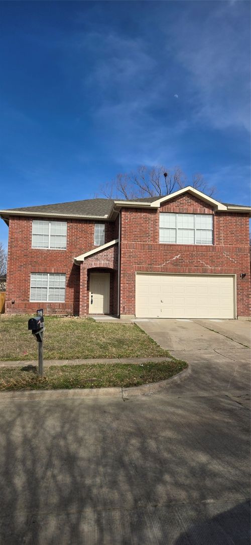 5948 Wisdom Creek Dr, Dallas, TX, 75249-2822 | Card Image