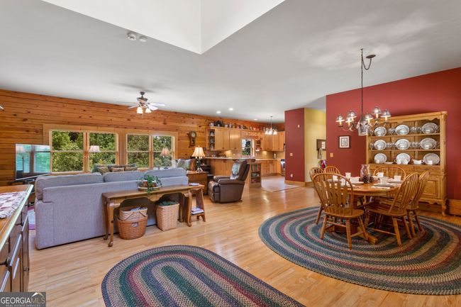 729 Huckleberry Way, House other with 5 bedrooms, 6 bathrooms and null parking in Jasper GA | Image 5