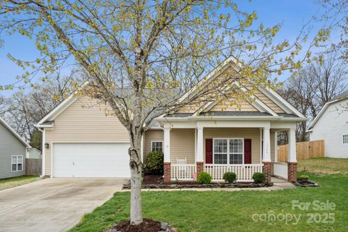 5386 Josephine Ln Sw, Concord, NC, 28027-9417 | Card Image
