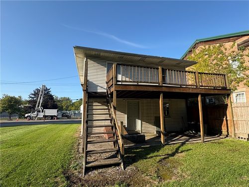 231 E Main St, Waterloo, NY, 13165-1508 | Card Image