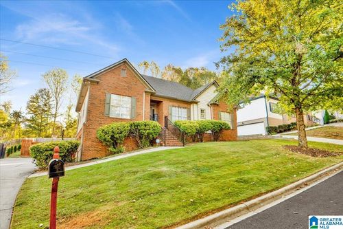 2255 Clairmont Dr, LEEDS, AL, 35094-7564 | Card Image