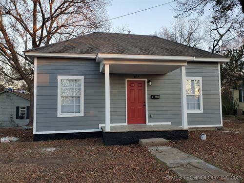 307 S Bluff Ave, Tahlequah, OK, 74464-4005 | Card Image