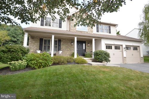 120 Julia Ln, MANHEIM, PA, 17545-9301 | Card Image