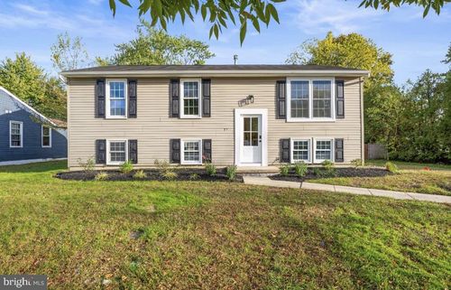 27 Dover Ln, SICKLERVILLE, NJ, 08081-2812 | Card Image