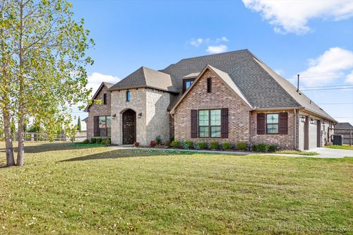 6604 E 86th Place, Owasso, OK, 74055 | Card Image