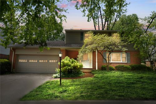 948 Malone Ave, Kettering, OH, 45429-5518 | Card Image