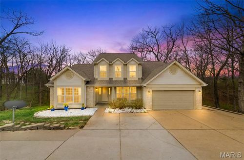 2245 Meadow Forest Dr, Pacific, MO, 63069-2817 | Card Image