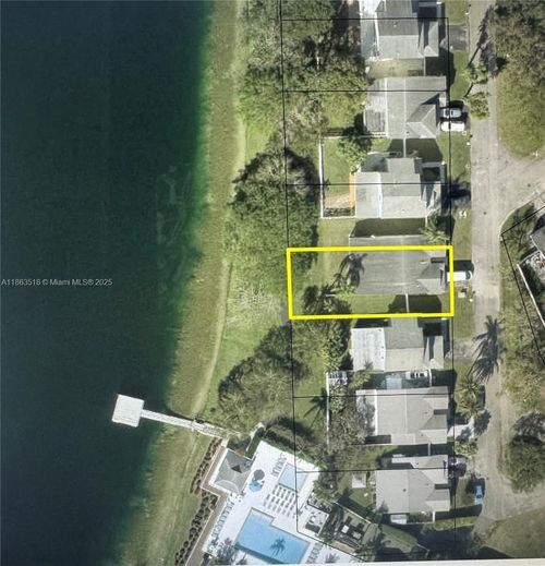 14570-14570 Sw 145th Pl, Miami, FL, 33186-7701 | Card Image
