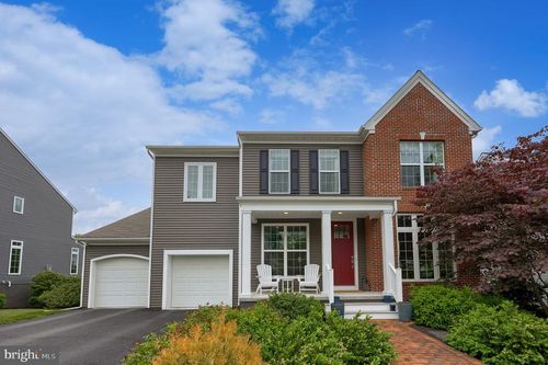 1129 Edgemoor Ct, LANCASTER, PA, 17601-5197 | Card Image