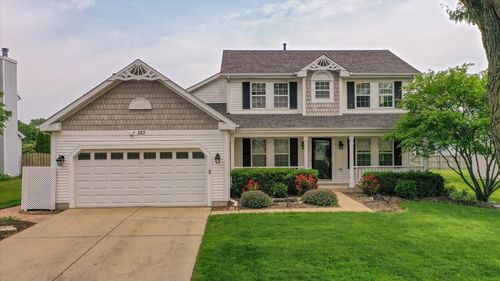 323 Valley Forge Ave, South Elgin, IL, 60177-2570 | Card Image