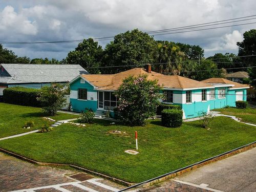 2701 W Cherry St, TAMPA, FL, 33607-3303 | Card Image