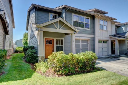 3122 Alameda St, Medford, OR, 97504-8408 | Card Image
