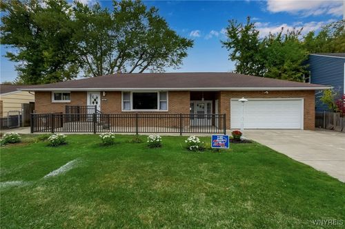 214 Heritage Rd, Tonawanda, NY, 14150-4430 | Card Image