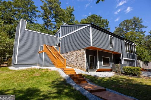 4053 Spalding Holw, Peachtree Corners, GA, 30092-1965 | Card Image