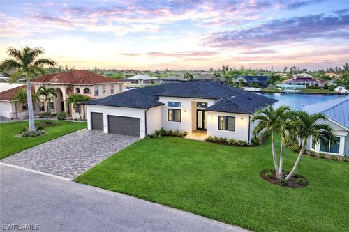 15548 Ruston Cir, PORT CHARLOTTE, FL, 33981-3212 | Card Image