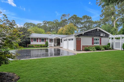 87 Teed St, Huntington Station, NY, 11746-4535 | Card Image