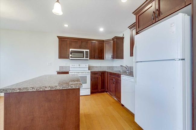 2 - 5511 54 Street, Townhouse with 3 bedrooms, 4 bathrooms and 2 parking in Ponoka AB | Image 13