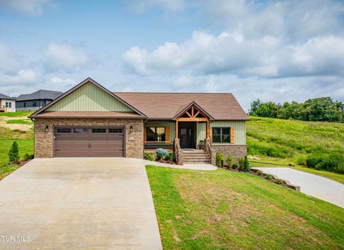 3035 Sawgrass Dr, Jonesborough, TN, 37659-3608 | Card Image
