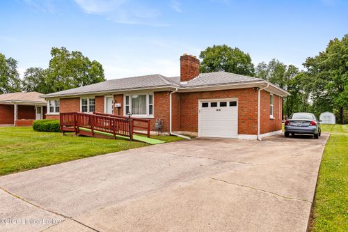 3616 Brendenwood Rd, Louisville, KY, 40272 | Card Image